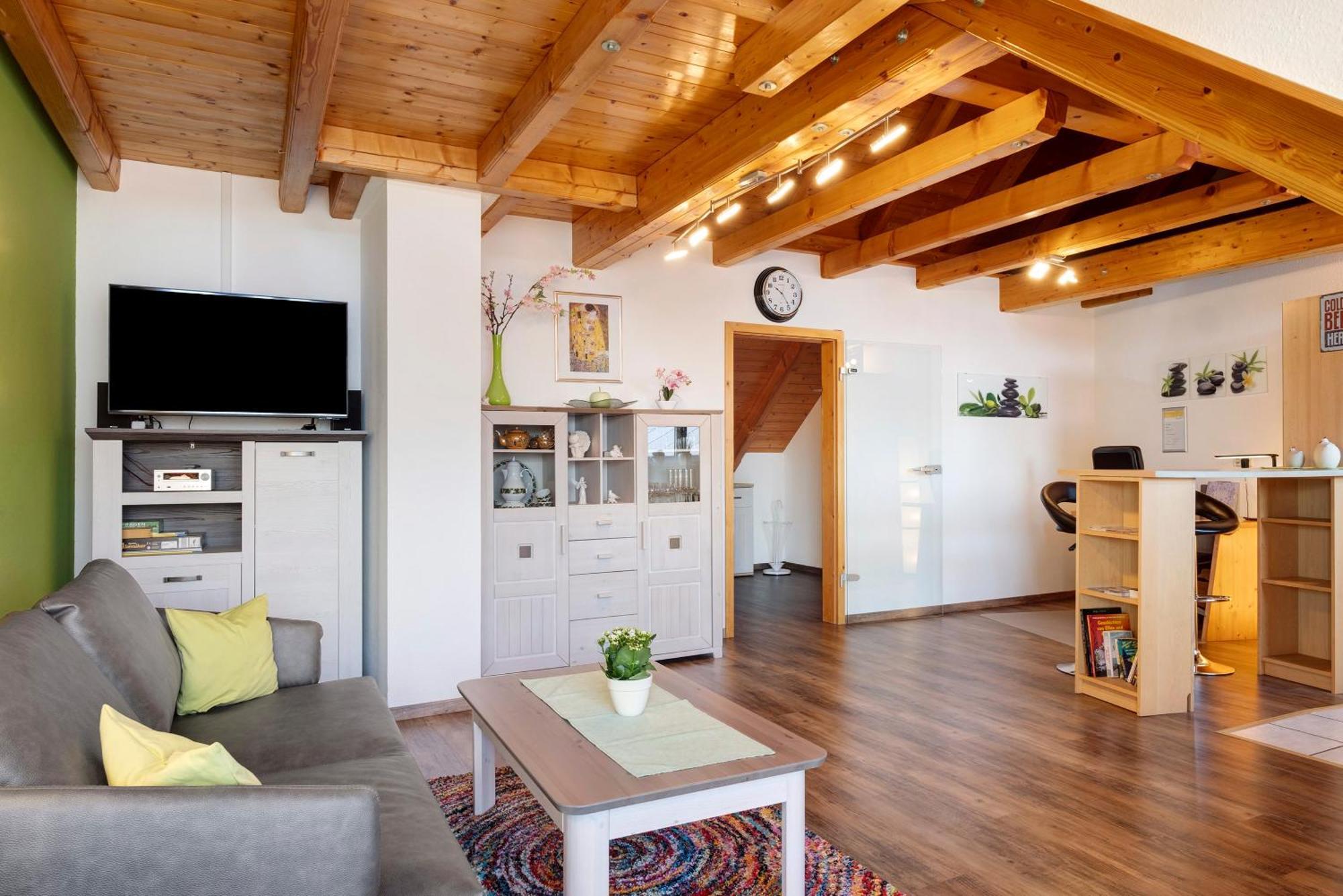 Ferienwohnung Fliegerhorst Endingen am Kaiserstuhl Buitenkant foto