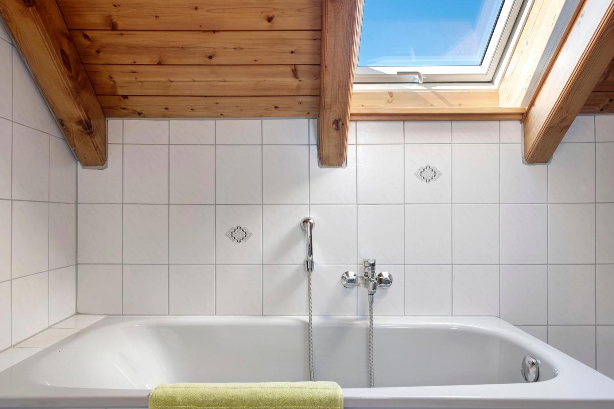 Ferienwohnung Fliegerhorst Endingen am Kaiserstuhl Buitenkant foto